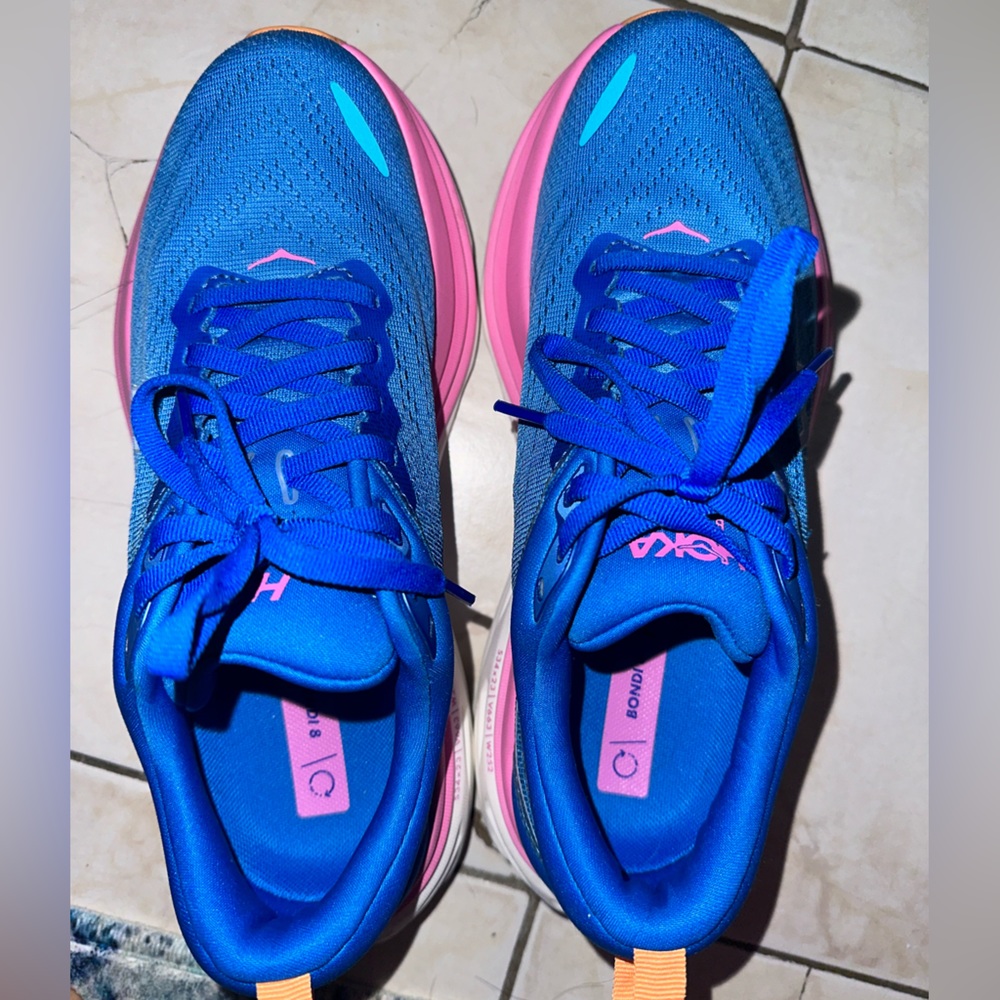 Women’s Hoka BONDI 8